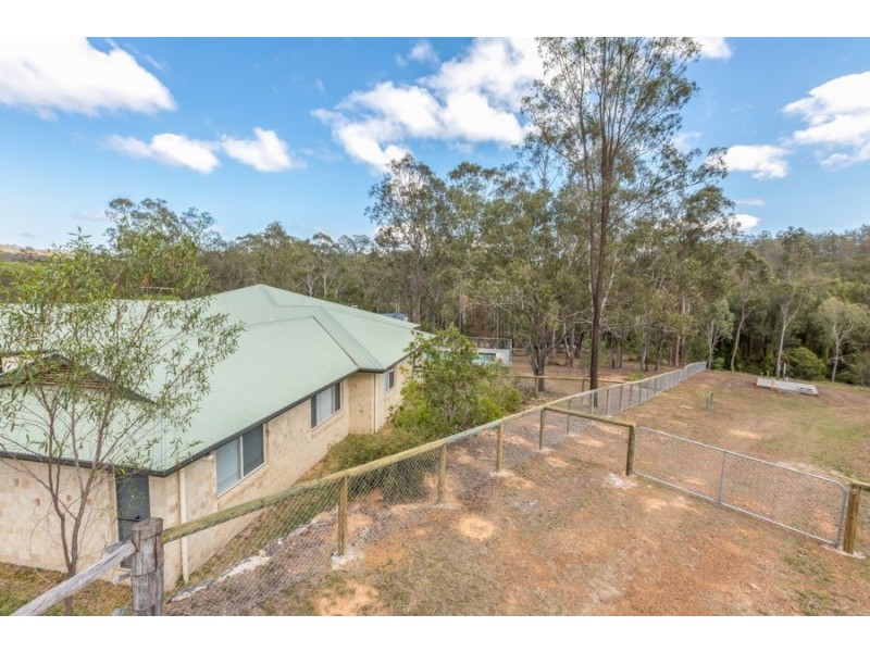50 Highfield Place, Mount Crosby QLD 4306