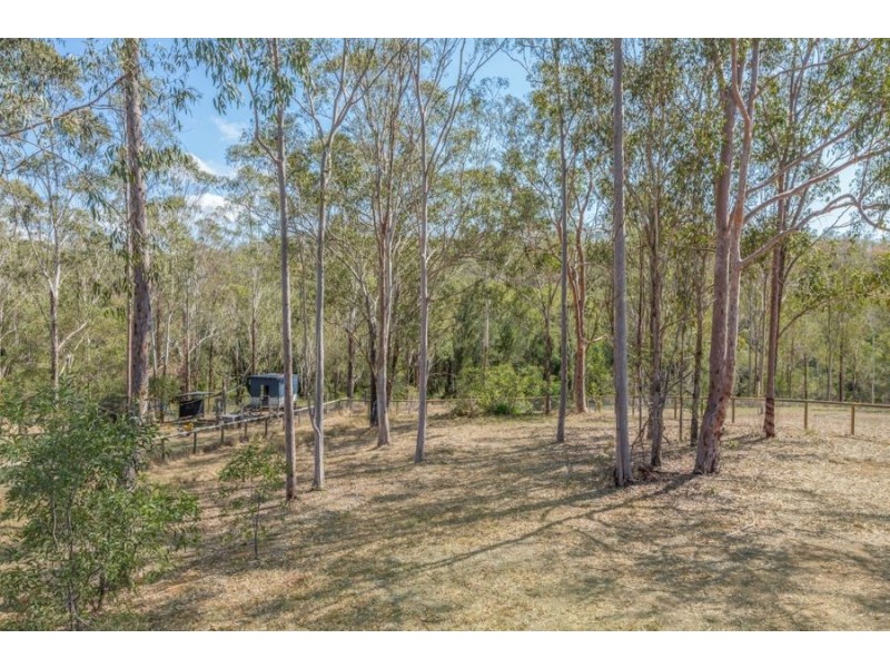 50 Highfield Place, Mount Crosby QLD 4306