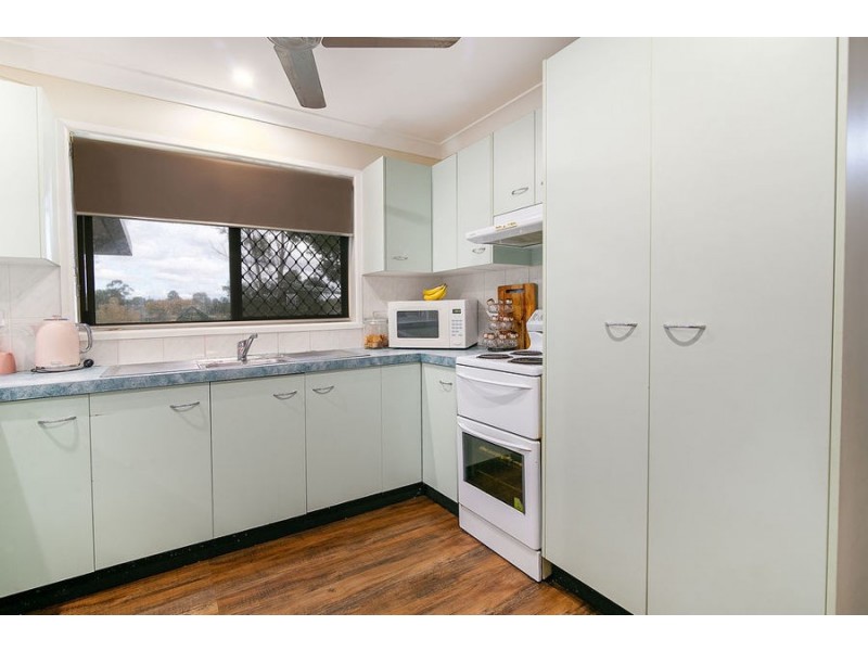 61 Moores Pocket Road, Moores Pocket QLD 4305