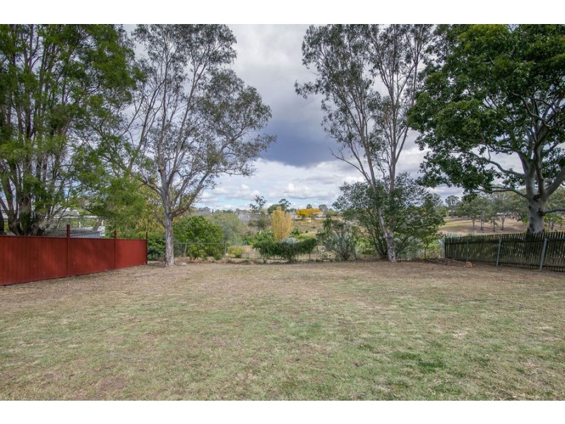 61 Moores Pocket Road, Moores Pocket QLD 4305