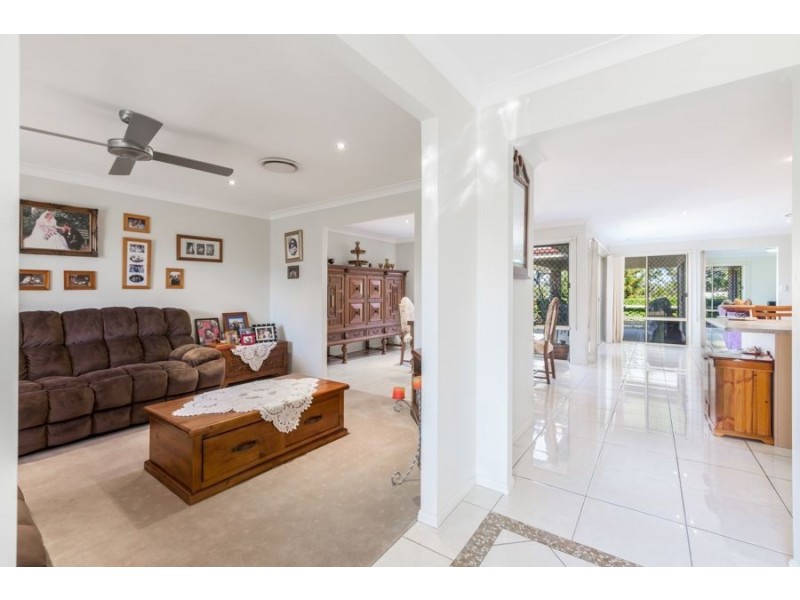 153 Willowbank Drive, Willowbank QLD 4306