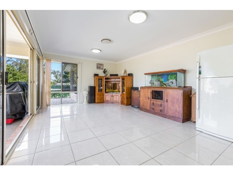 153 Willowbank Drive, Willowbank QLD 4306