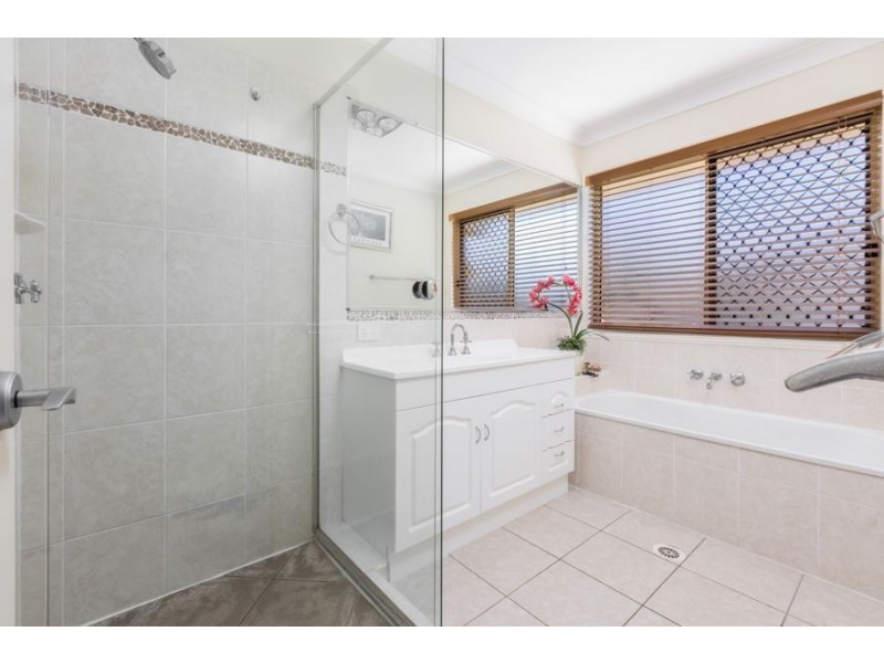 153 Willowbank Drive, Willowbank QLD 4306