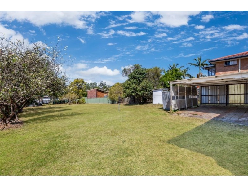 2 Woodgate Street, Churchill QLD 4305