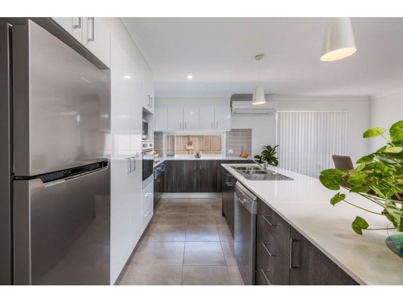 14 Stoneywood Street, Fernvale QLD 4306