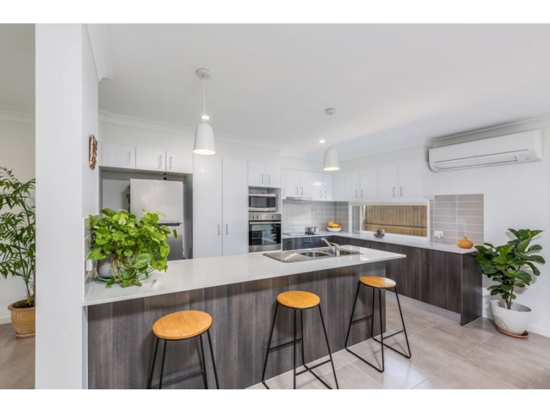 14 Stoneywood Street, Fernvale QLD 4306