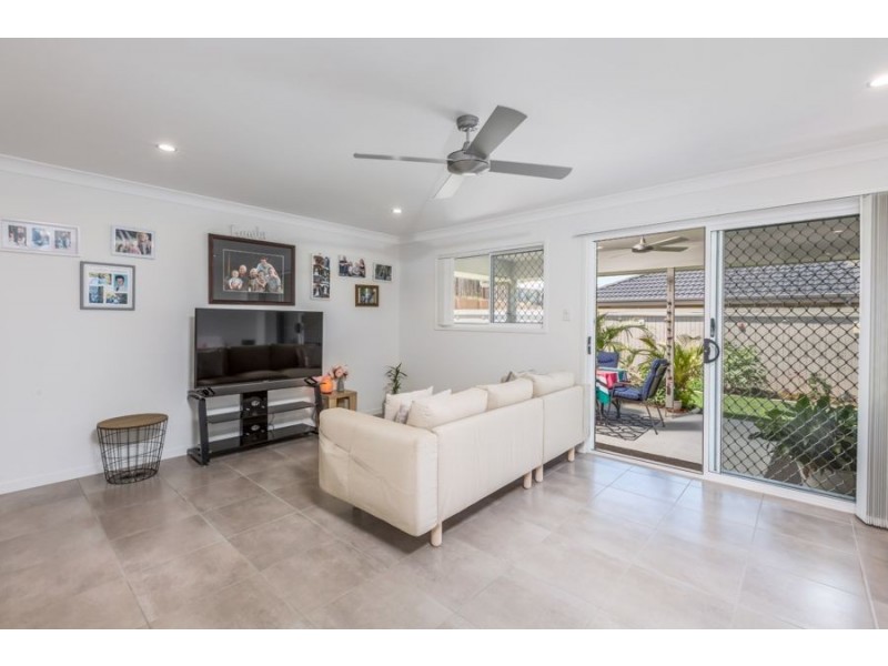 14 Stoneywood Street, Fernvale QLD 4306