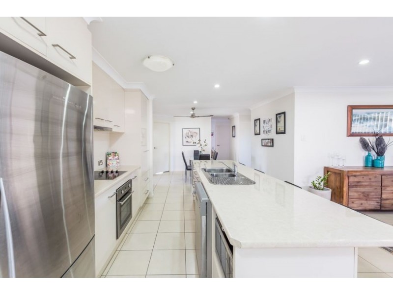 17 Willowood Place, Fernvale QLD 4306