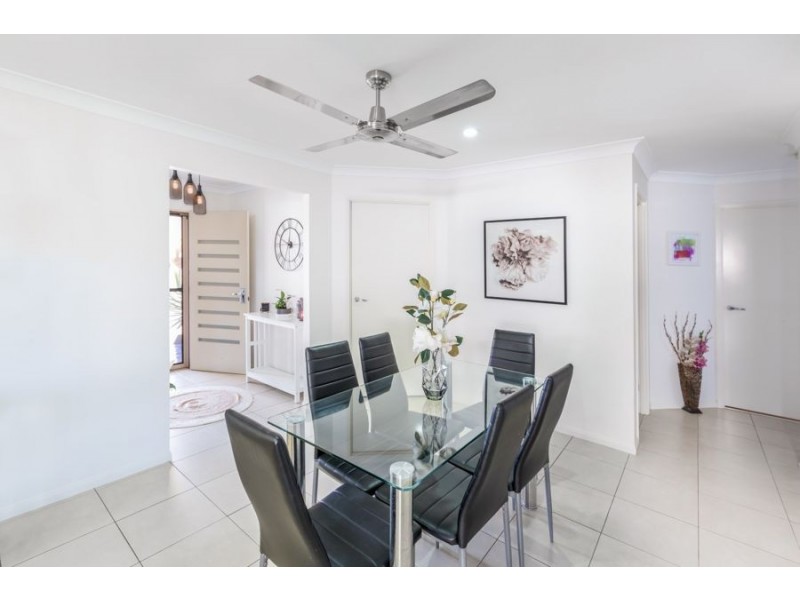 17 Willowood Place, Fernvale QLD 4306