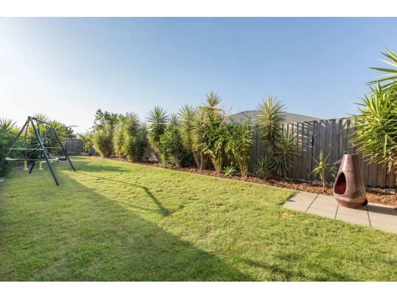 17 Willowood Place, Fernvale QLD 4306