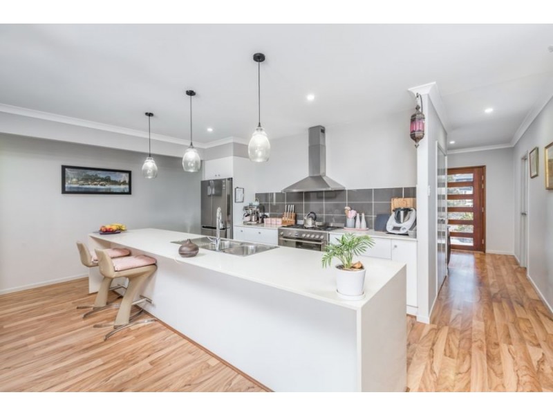 31 Nagle Crescent, Hatton Vale QLD 4341