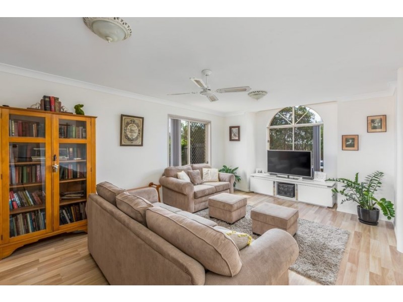 7 Calverton Court, Brassall QLD 4305