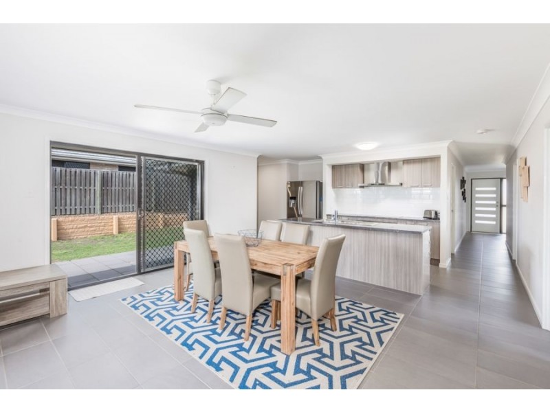 3 Emeraldwood Street, Fernvale QLD 4306