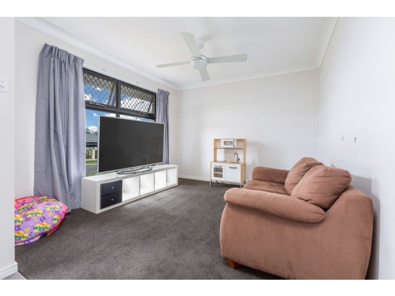 3 Emeraldwood Street, Fernvale QLD 4306