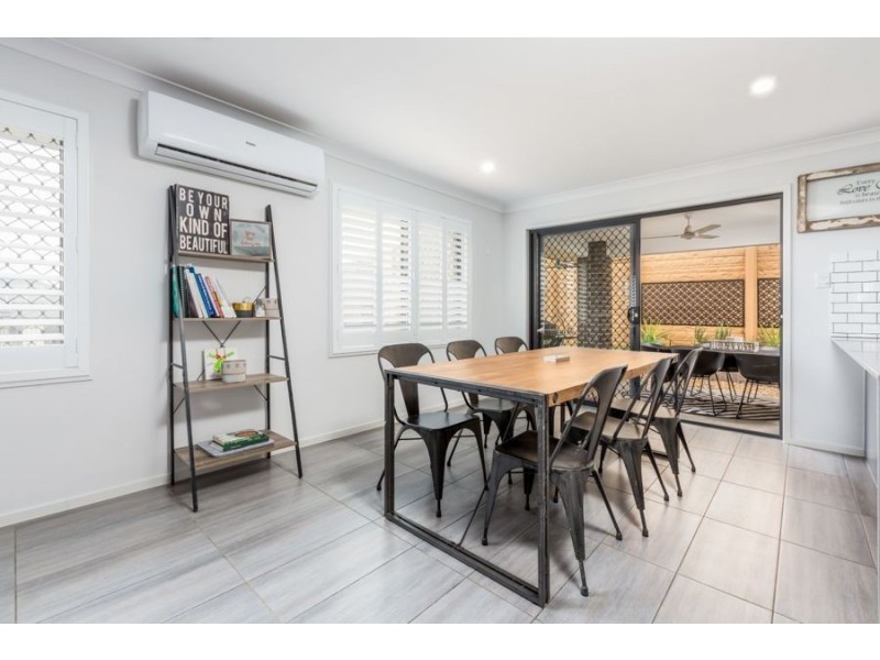 30 Emeraldwood Street, Fernvale QLD 4306