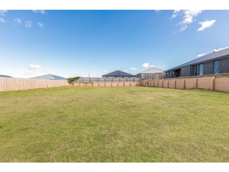 24 Emeraldwood Street, Fernvale QLD 4306