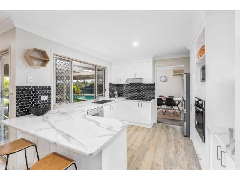 7 Dawson Court, Collingwood Park QLD 4301