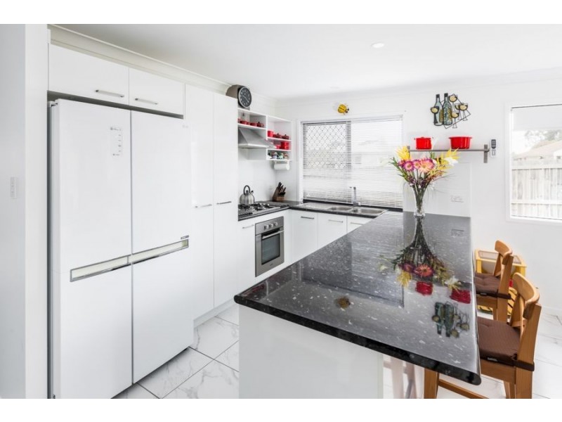 62 Jacaranda Drive, Yamanto QLD 4305