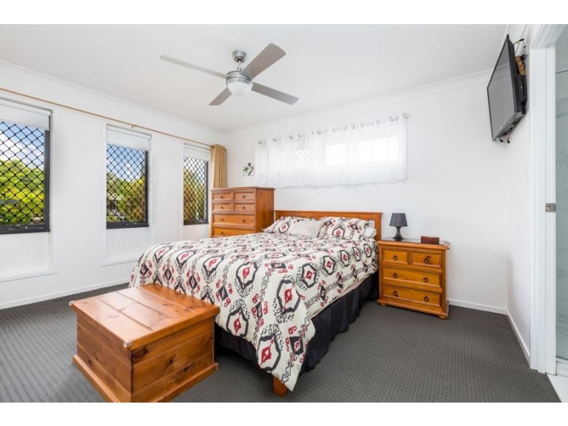 62 Jacaranda Drive, Yamanto QLD 4305