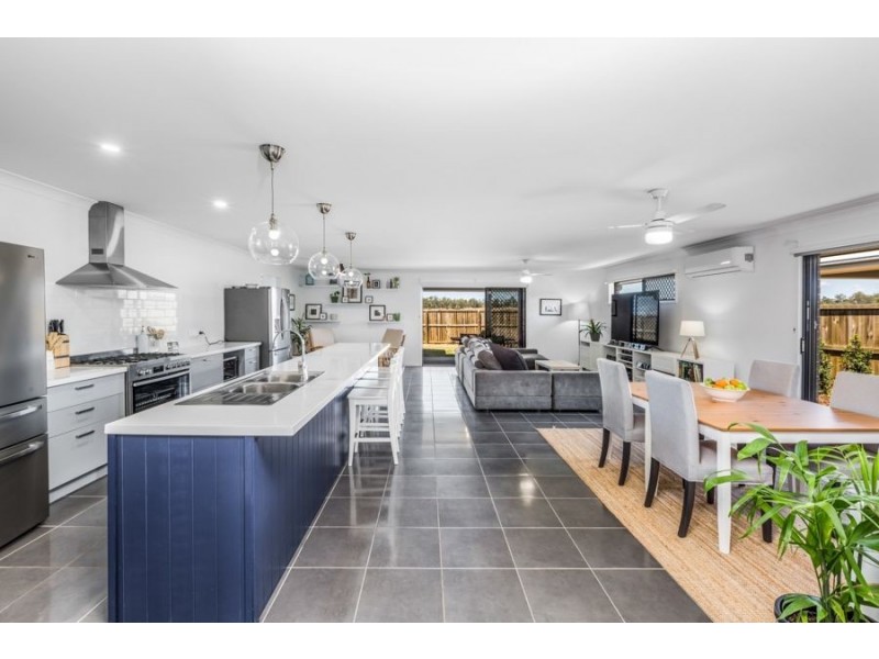 76 Wallace Street, Walloon QLD 4306