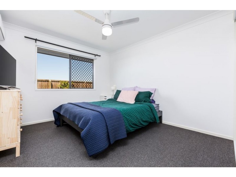 76 Wallace Street, Walloon QLD 4306