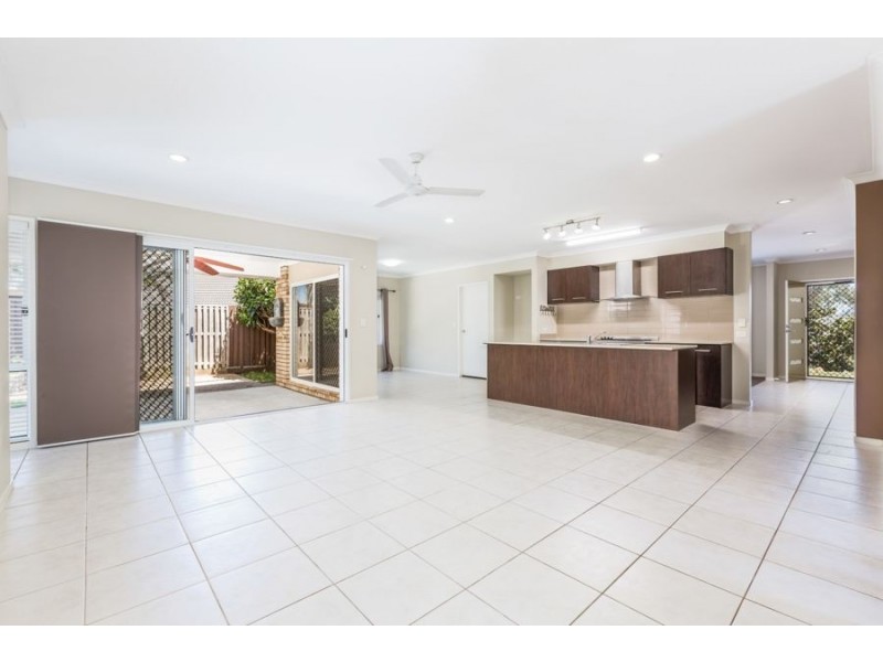 5 Dalewood Place, Fernvale QLD 4306