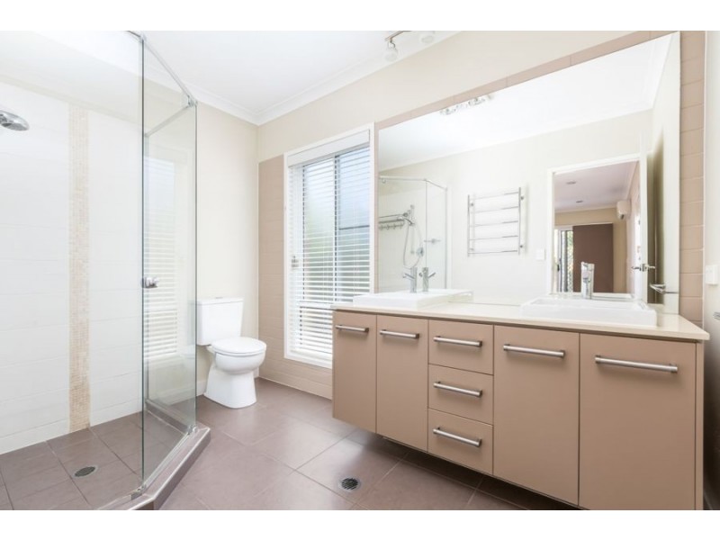 5 Dalewood Place, Fernvale QLD 4306