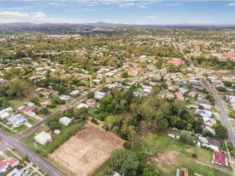 20 Pommer Street, Brassall QLD 4305