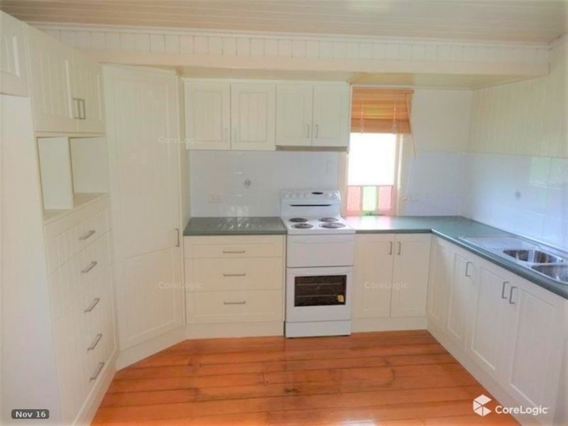 20 Pommer Street, Brassall QLD 4305