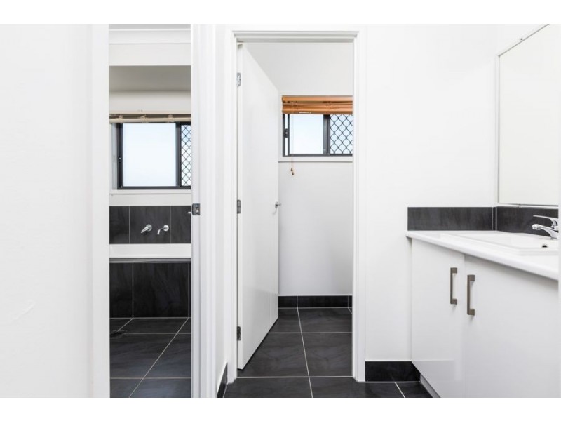 79 Owens Street, Marburg QLD 4346