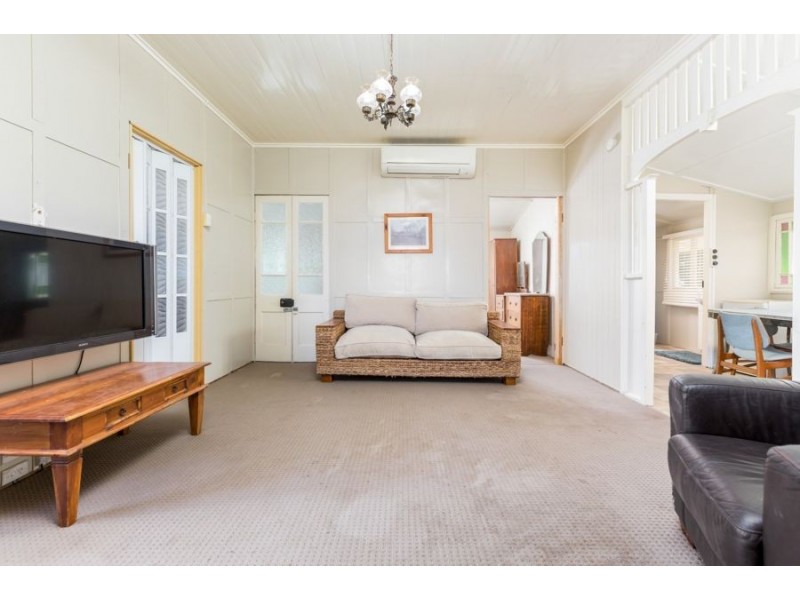 2279 Warrego Highway, Haigslea QLD 4306