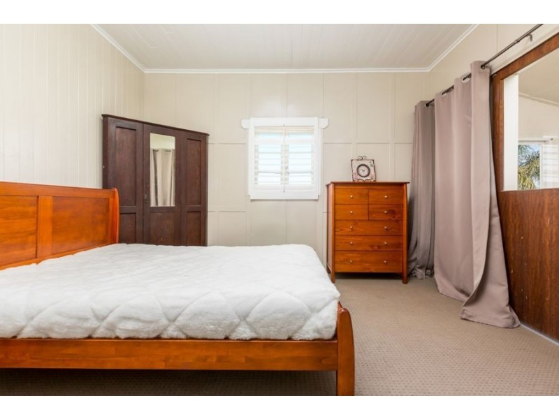 2279 Warrego Highway, Haigslea QLD 4306