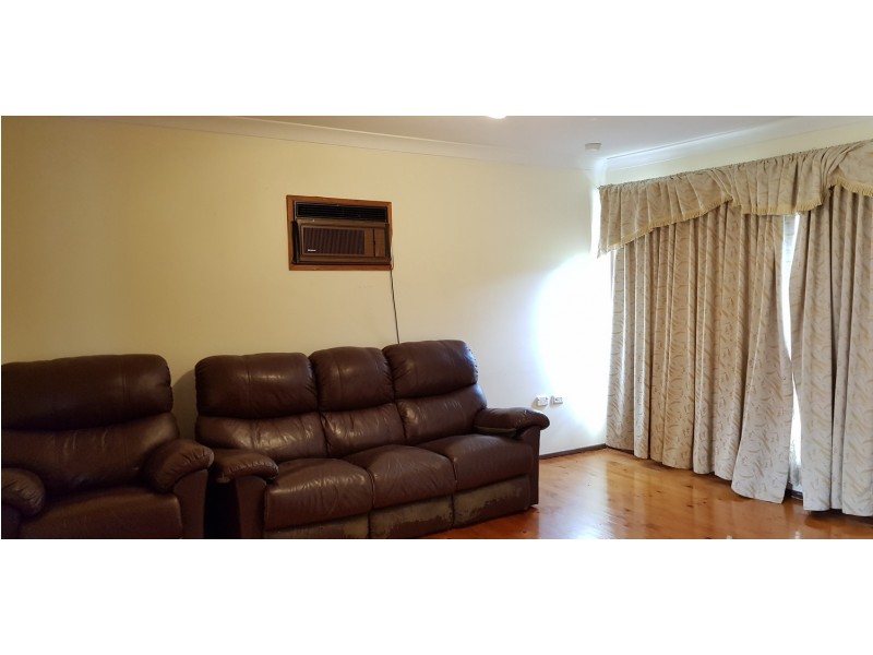 76 Federal Road, Seven Hills NSW 2147