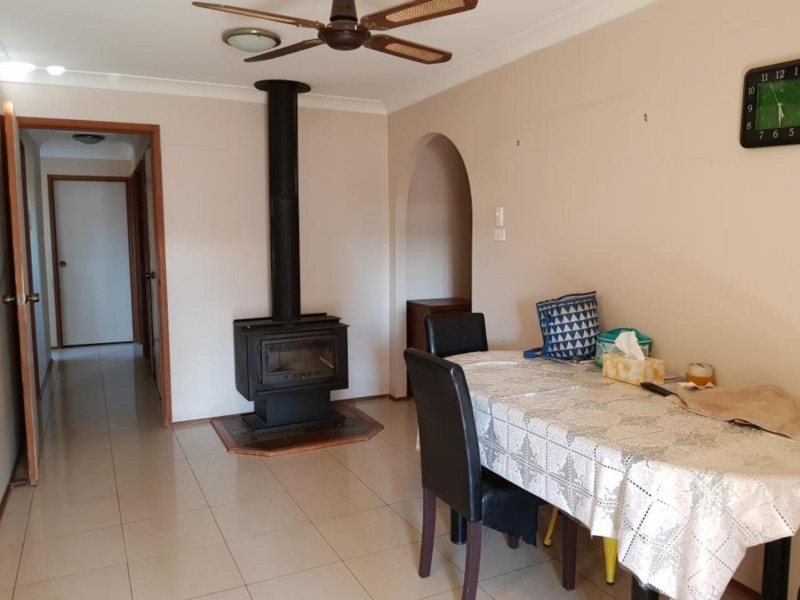 6 Kirsty Crecent, Hassall Grove NSW 2761