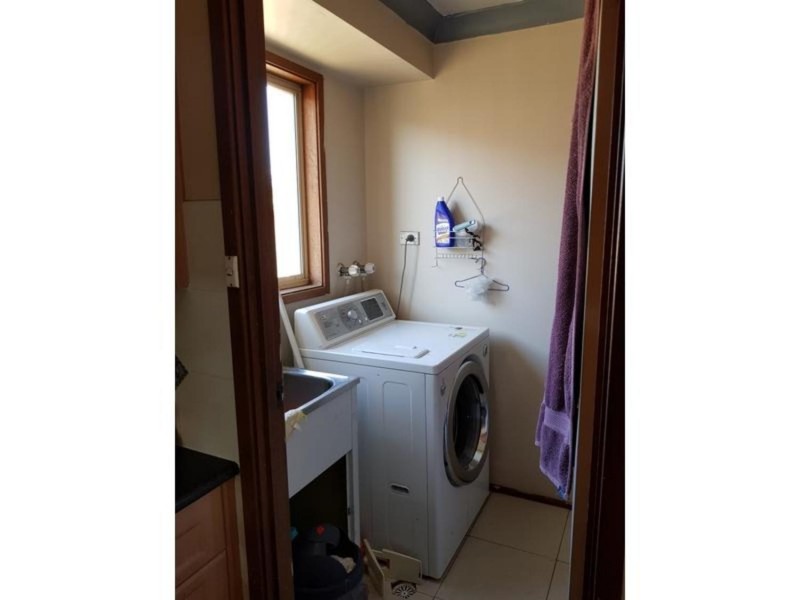 6 Kirsty Crecent, Hassall Grove NSW 2761