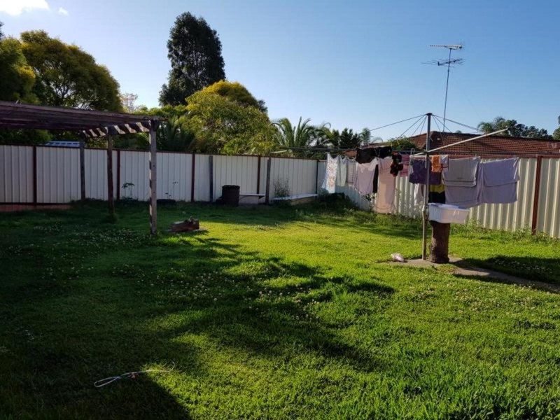 6 Kirsty Crecent, Hassall Grove NSW 2761