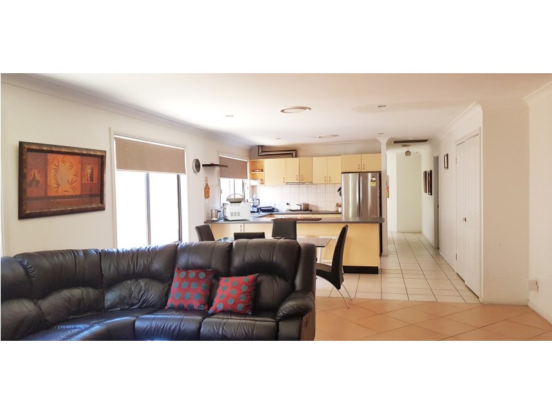 8 warooga Avenue, Baulkham Hills NSW 2153