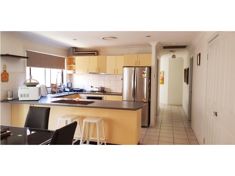 8 warooga Avenue, Baulkham Hills NSW 2153