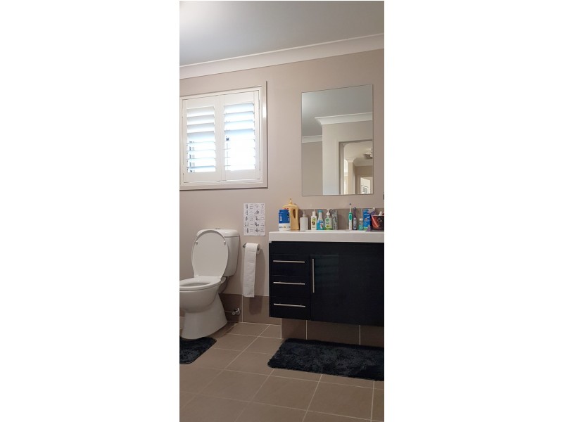 18  Diamond Hill Circuit, Edmondson Park NSW 2174