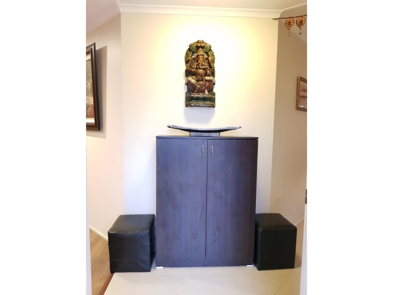 12 Hyde park Court, Wattle Grove NSW 2173