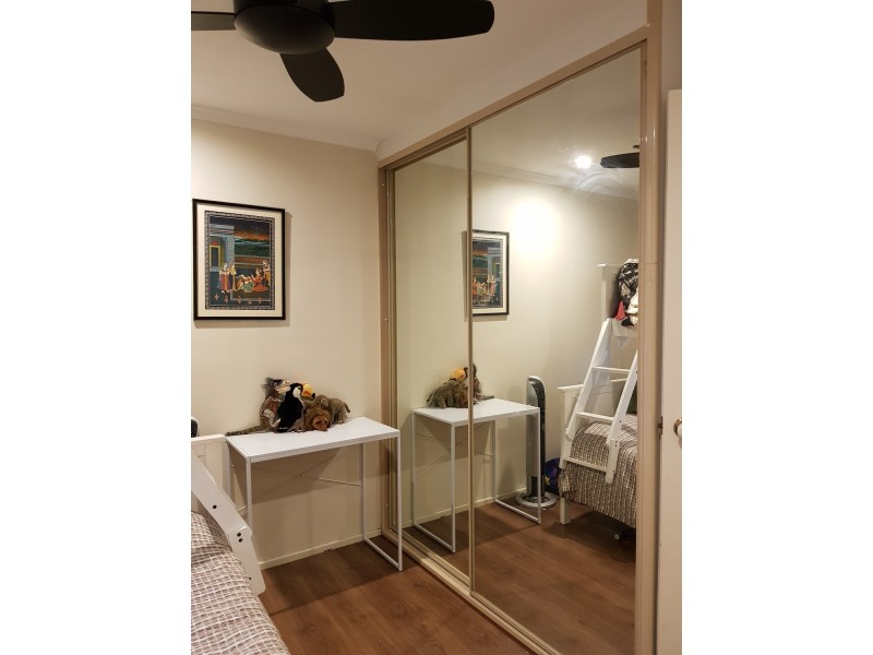 12 Hyde park Court, Wattle Grove NSW 2173