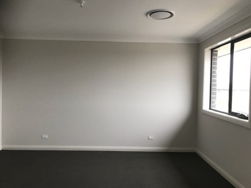 23 chesham Street, Oran Park NSW 2570