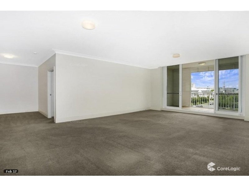 402/15-17 Peninsula Drive, Breakfast Point NSW 2137