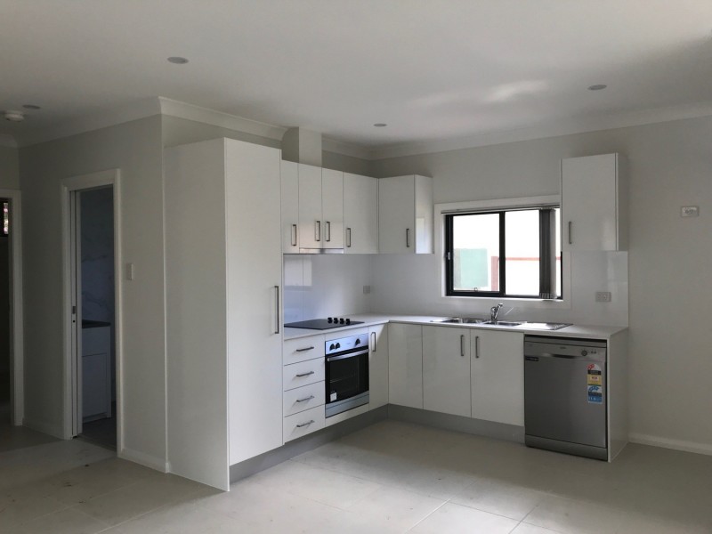 8A Suva Place, Lethbridge Park NSW 2770