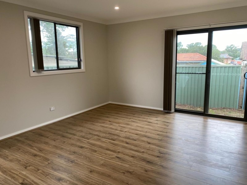 8A Jackson Road, Lalor Park NSW 2147