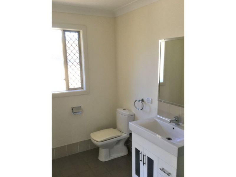 32 Warrigal Road, Runcorn QLD 4113