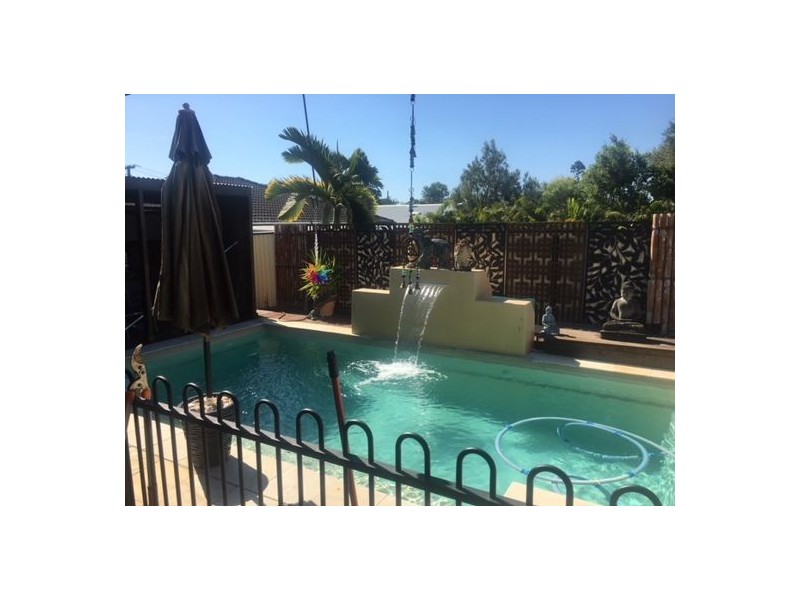 16 Boodera St, Oxley QLD 4075