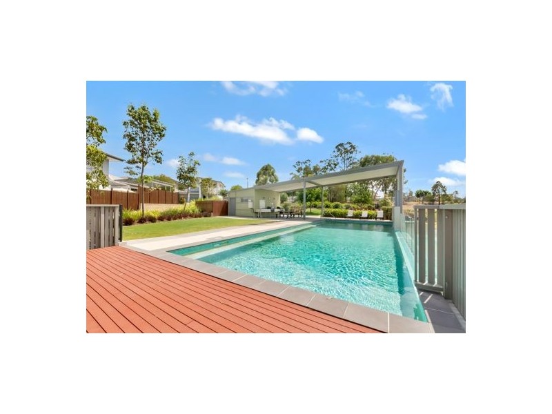 429 Turnberry Way, Brookwater QLD 4300