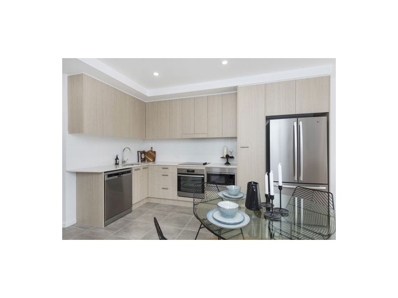 24 22 Bernice Avenue, Underwood QLD 4119