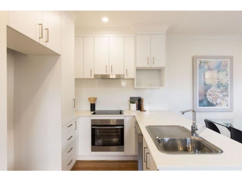 2 / 9 Blackburn Lane, Moorooka QLD 4105